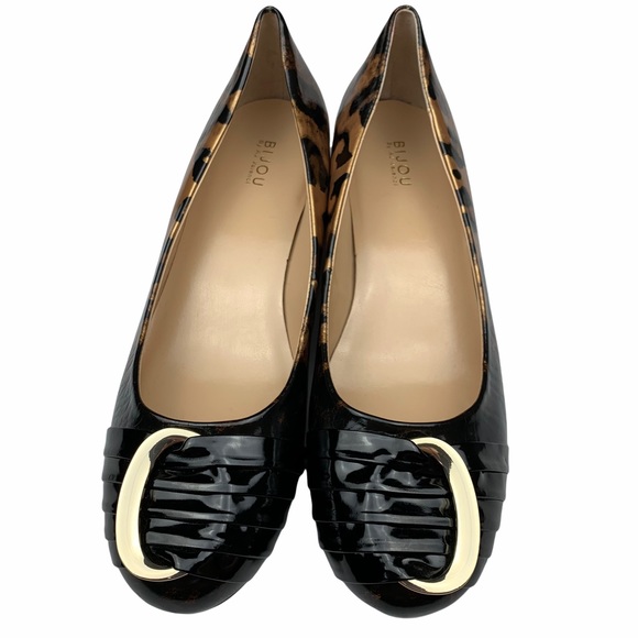 Bijou by AJ Valenci Leopard Buckle Toe Low Pumps - Picture 3 of 7